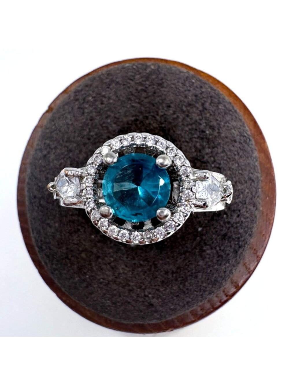 VTG Sterling Silver 925 Blue & White Cubic Zirconia Statement Ring Size 7